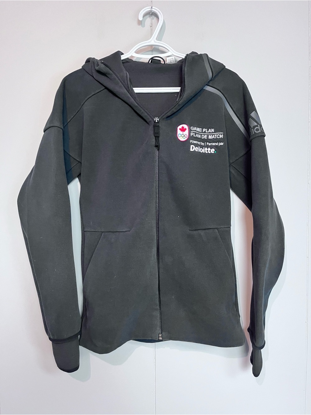 adidas Game Plan Full-Zip Hoodie – Size Small